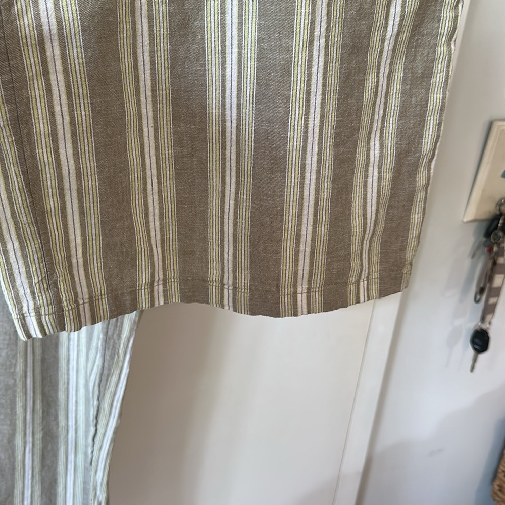 AMERICAN EAGLE | Linen Lightweight High-Waisted Wide Leg Trousers - Picture 10 of 15
